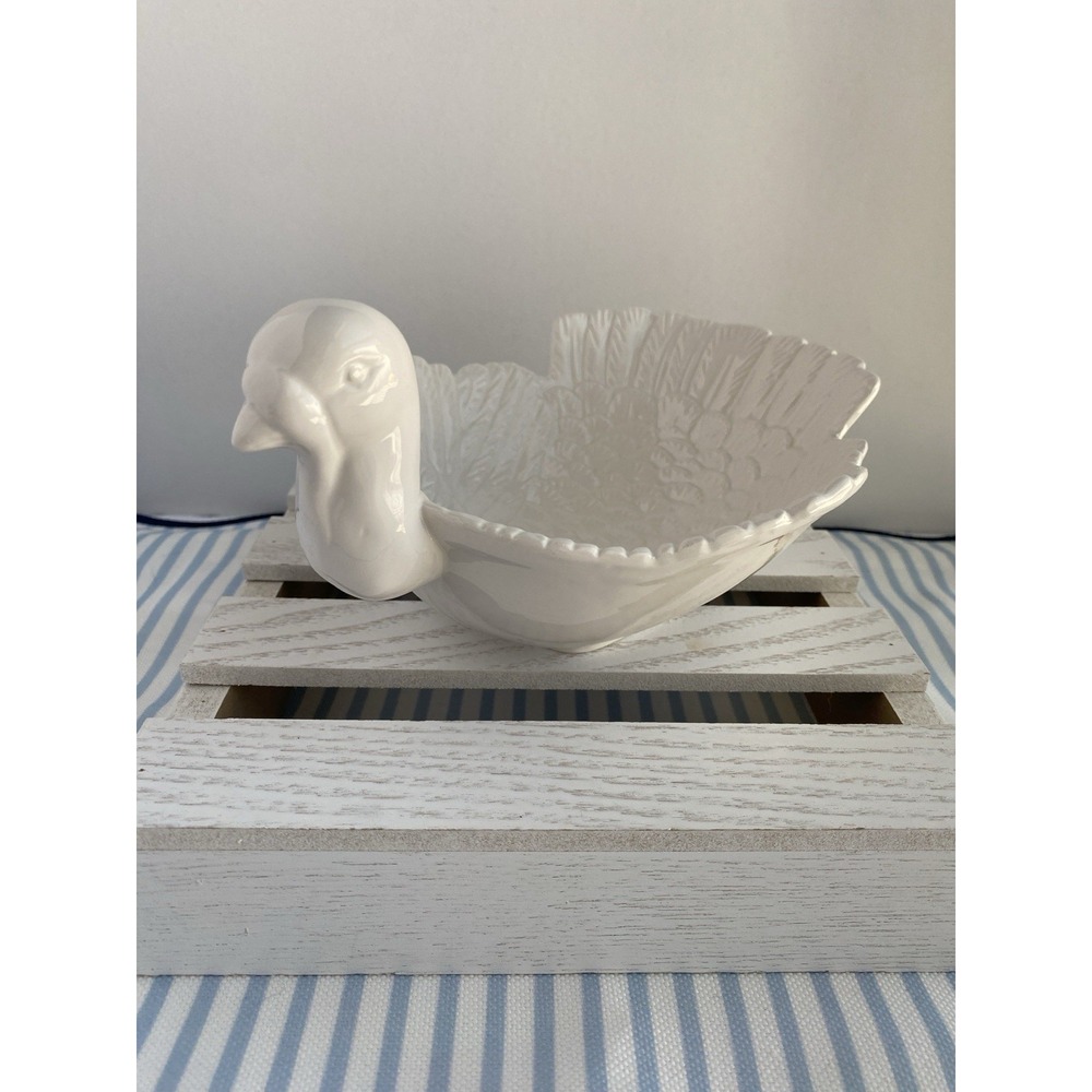 Thanksgiving Holiday 2011 Ceramic Turkey 8" Serving Dish Table Decor Autumn EUC